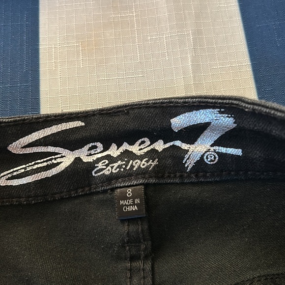 SEVEN 7 black jeans with cute lace up detail at bottom of legs size 8 - Picture 10 of 14